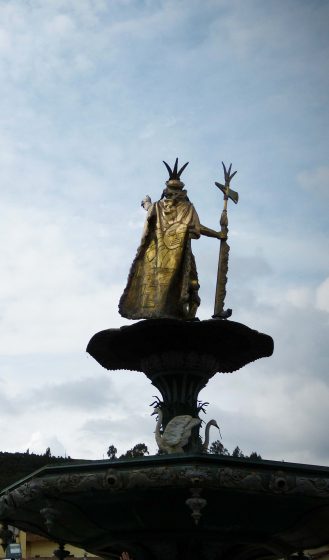 estatua oro Incas Cuzco