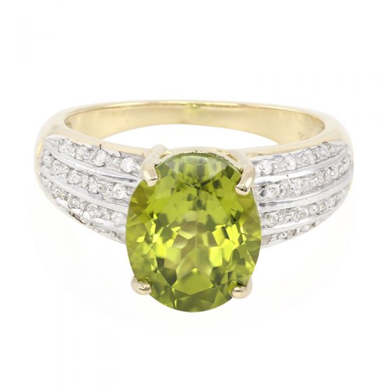 Anillo con Peridoto