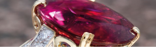 anillo con joyas de piedras preciosas coleccion amayani